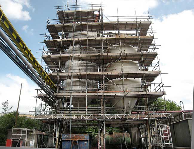 Scaffold Load Control Safety Tips for the Attached Lifting Scaffolding System
