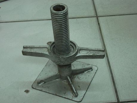 Picture of M48x5x600MM/150x150x8MM Hollow Jack Base Electro Galvanized