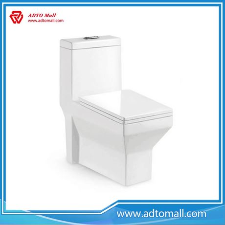 Picture of Ceramic bathroom color one piece toilet siphonic water closet for house project