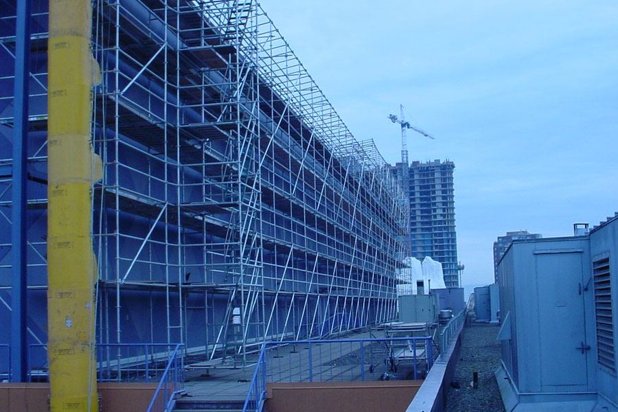 Construction Safety Nets: Brick Guardrail Nets