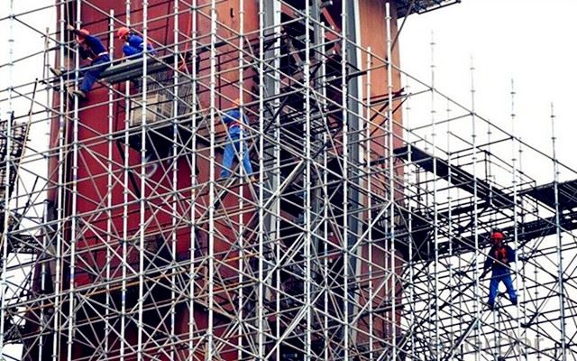 What are the Advantages of Scaffolding in Construction?