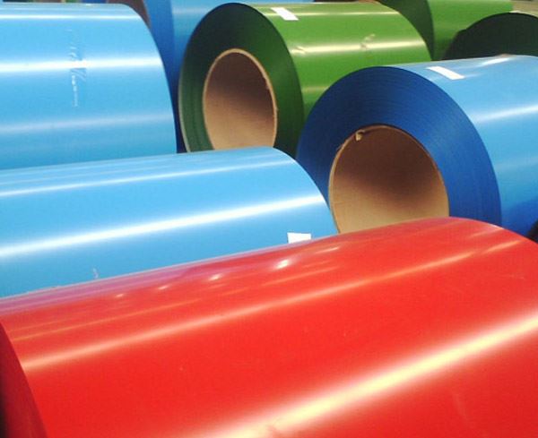 What Are the Main Features of Color-coated Roll Coils?