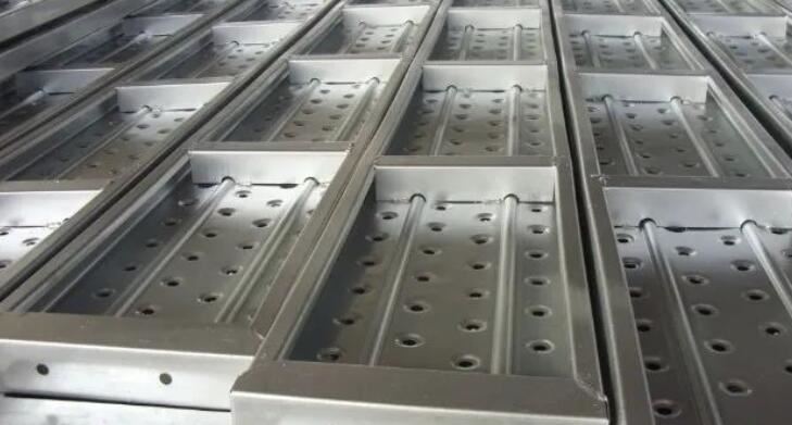 What are the Characteristics of Galvanized Steel Springboard?