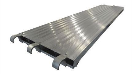 Essential Considerations for Selecting Scaffolding Decking and Planks