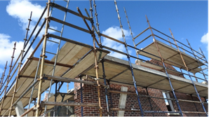 Scaffold Deck Design for Worker Stability and Efficiency